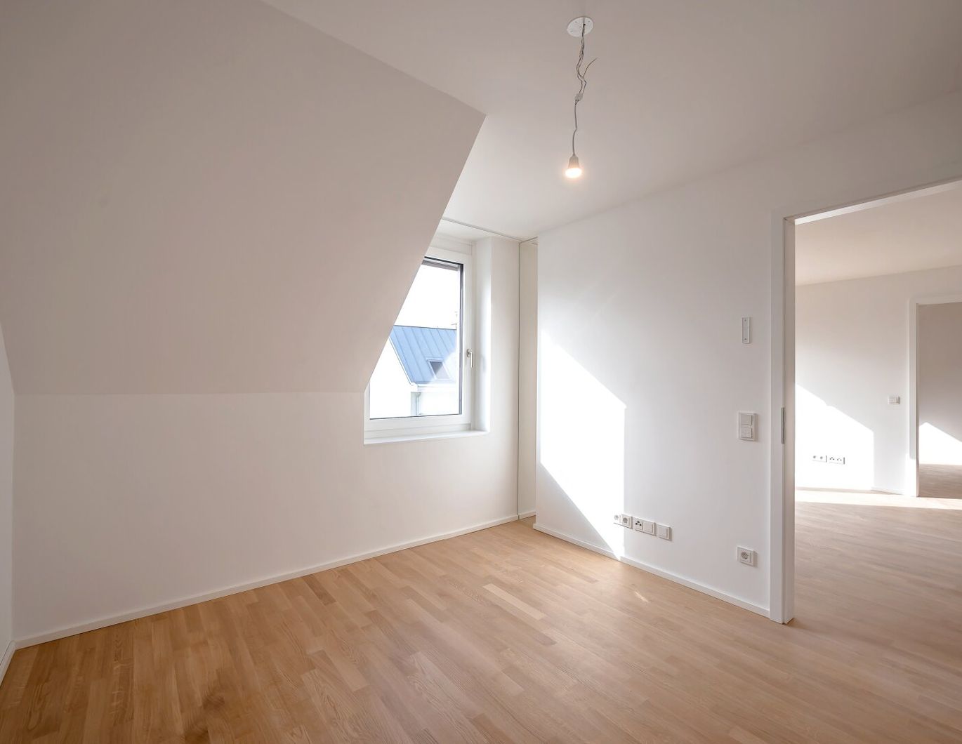 ++MOLLARD 50++ Unique 3-room apartment in the very heart of the city (1/24)
