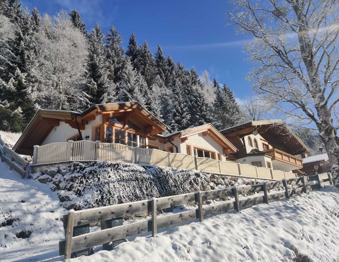 SCHLADMING-UNTERTAL: WUNDERSCHÖNES EIN- UND MEHRFAMILIENHAUS MIT ZWEITWOHNSITZ-WIDMUNG!