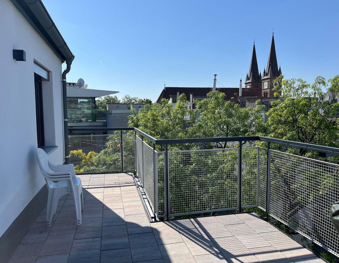 Ruhige Dachwohnung mit Südterrasse und Fernblick 1180 Wien Staudgasse