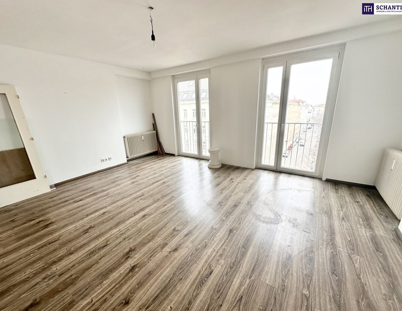 Bestlage mit Cityview ++ Rennweg ++ Wunderschöne, sonnige 3-Zimmer-Wohnung ++ Sofort Bezugsfertig ++ Perfekte Infrastruktur ++ 6. Liftstock