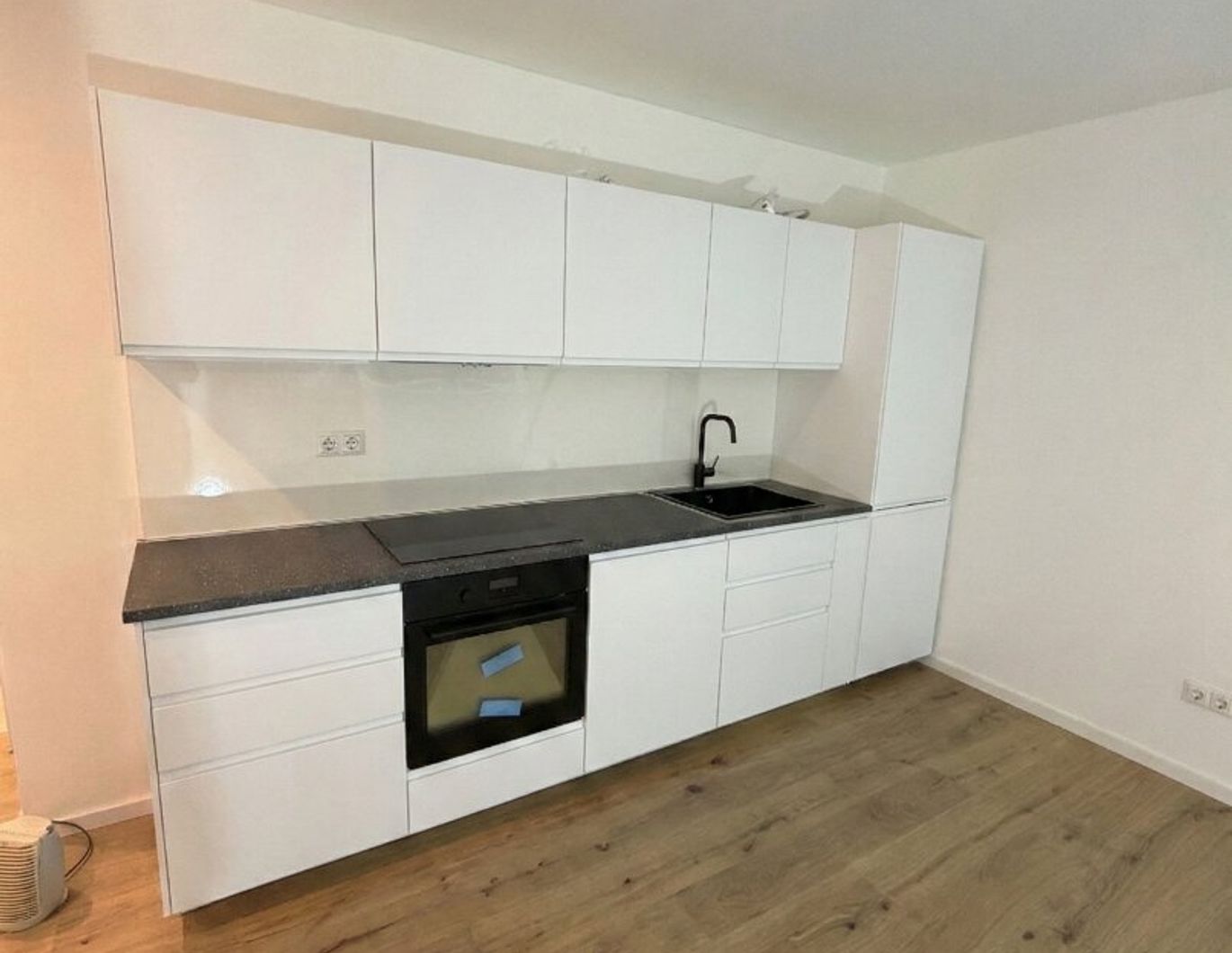 orea | Gemütliche 2-Zimmerwohnung hervorragender Lage | Smart besichtigen · Online anmieten