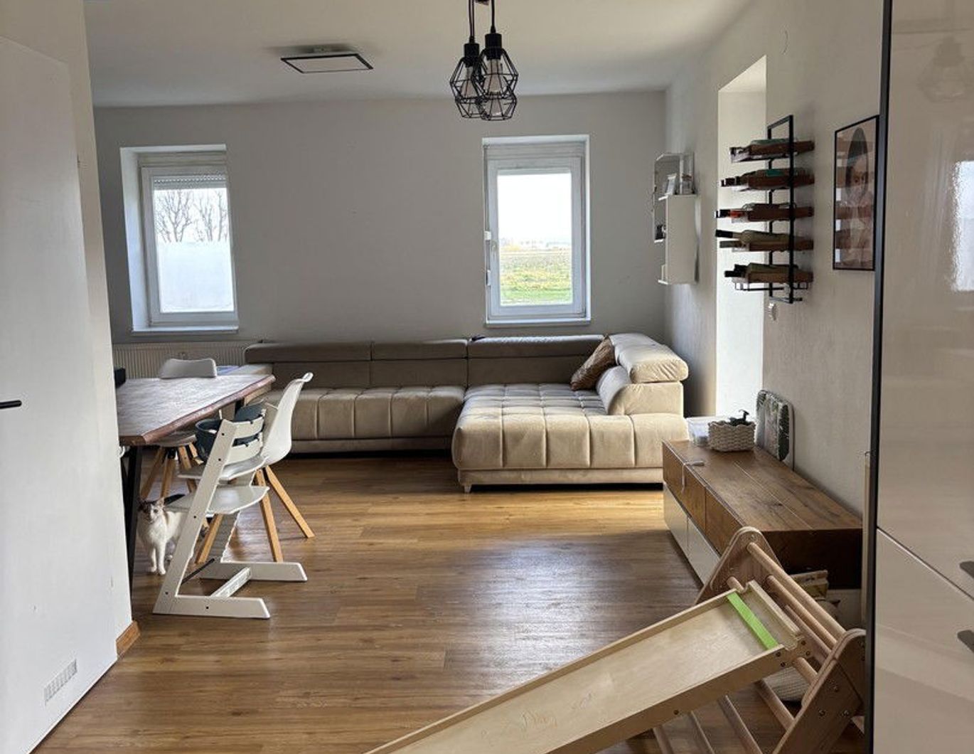 Sonnige Maisonette Wohnung (Eckreihenhauscharakter)