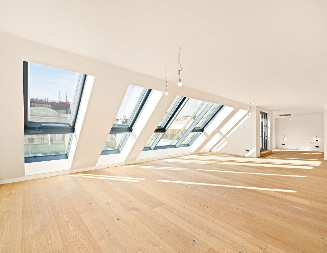 Top-Penthouse am Naschmarkt mit spektakulärer Dachterrasse und atemberaubendem Blick über Wien