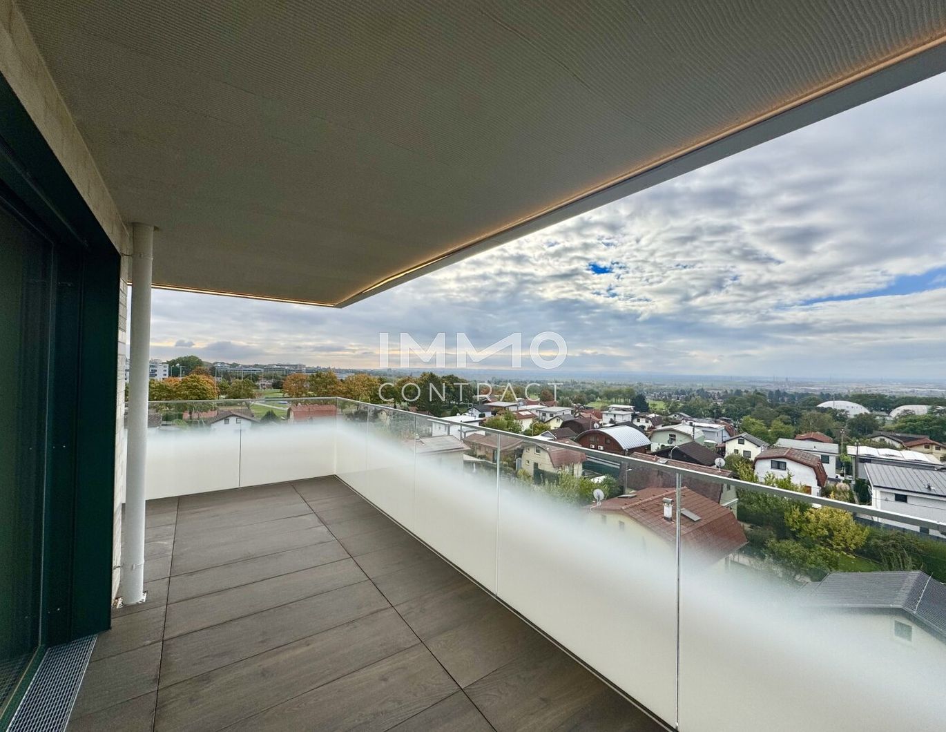 Provisionsfrei und fertig: Luxuriöse Balkonwohnung für Naturliebhaber - Ruhig und einzigartig