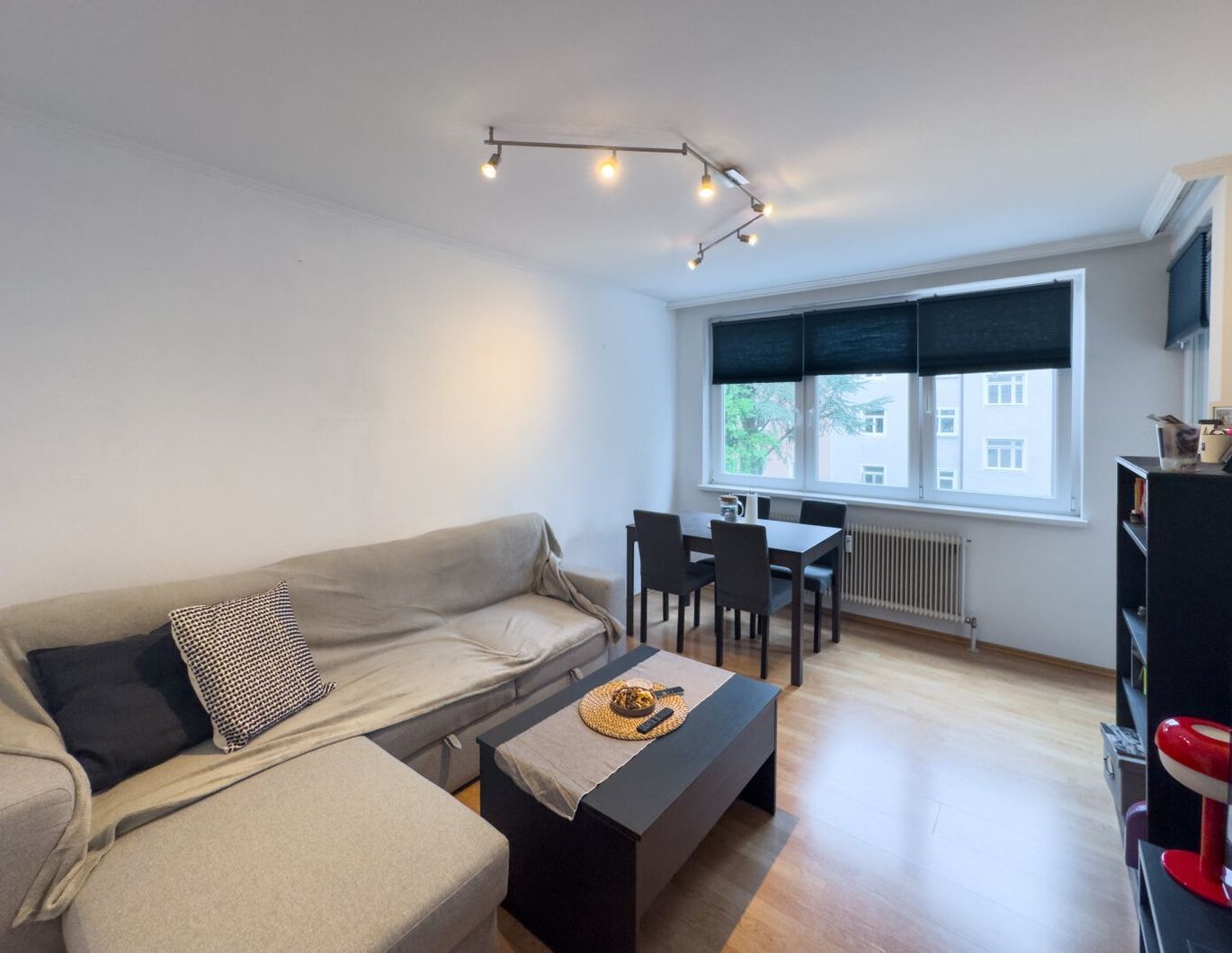 FÜR ANLEGER: ZENTRAL GELEGENE 2-ZIMMER-WOHNUNG