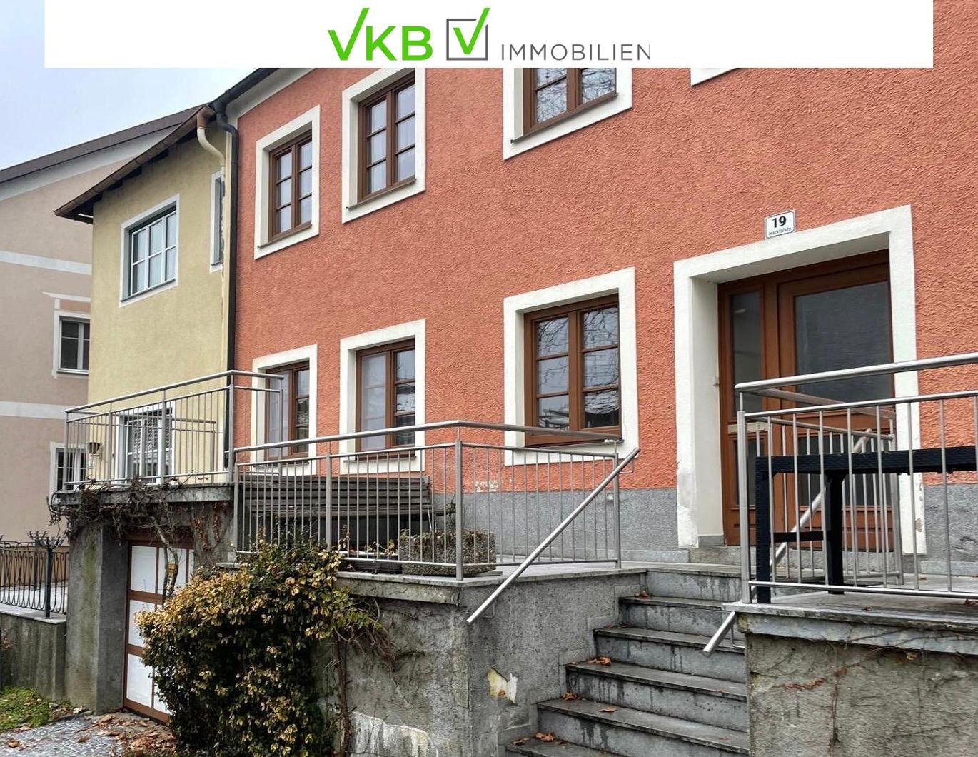 Vielseitig nutzbares Mehrfamilienhaus mit Entwicklungspotenzial in zentraler Lage