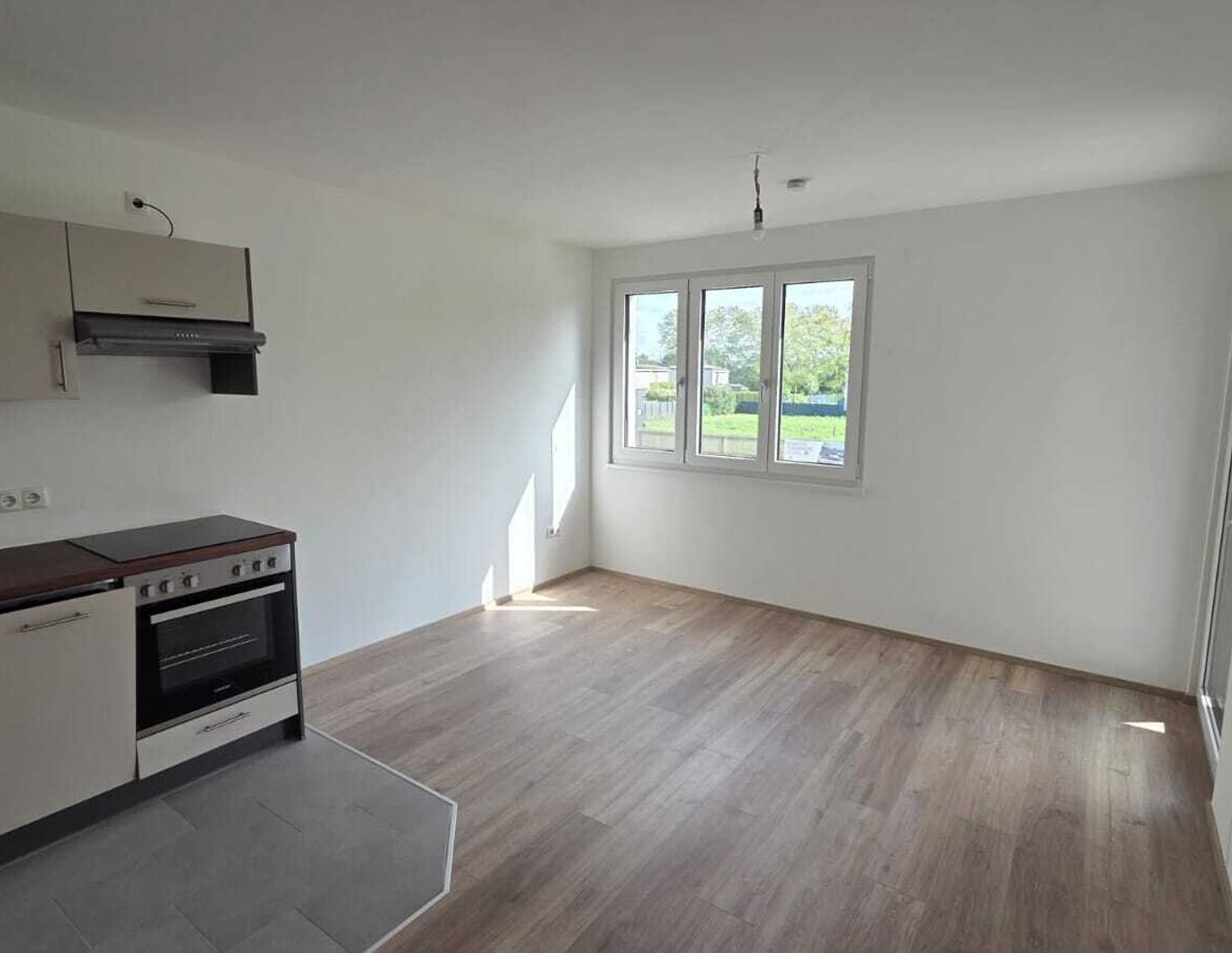 38m² | 1. Etage | 2-Zimmer Wohnung | 8m² Balkon | Ausrichtung Süd-Osten