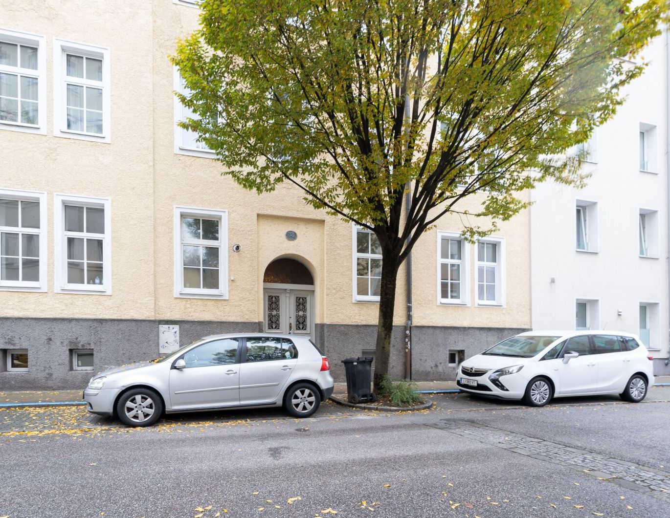 Stark sanierungsbedürftige 2-Zimmer-Wohnung in Toplage der Linzer Innenstadt