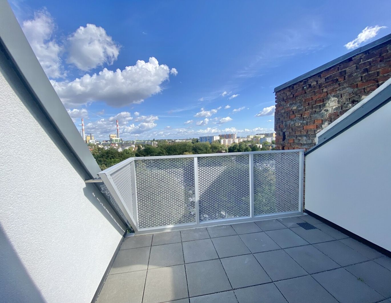 U3 ERSTBEZUG Top Anlage Dachwohnung 2 Zimmer + Terrasse =DAS LAURENZ= 1 bedroom apartment+terrace