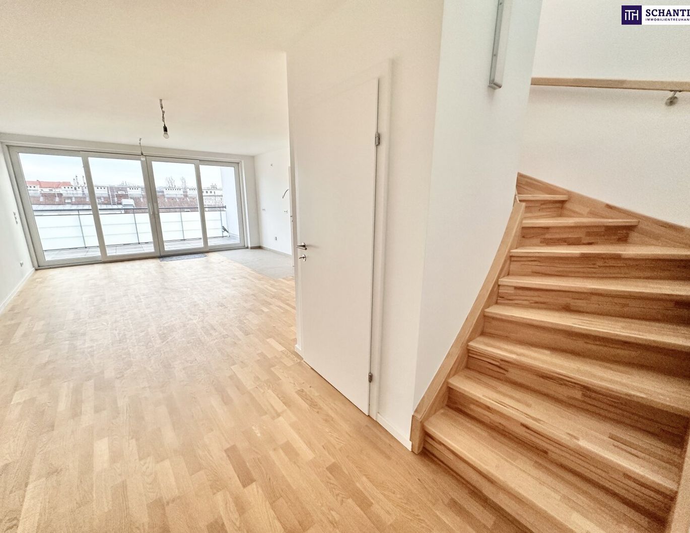 ERSTBEZUG! Dachgeschoss-Highlight beim AKH ++ Luxus Maisonette mit spektakulärer Aussicht ++ 2 Freiflächen ++ Edle Ausstattung ++ Klimaanlage ++ Fußbodenheizung