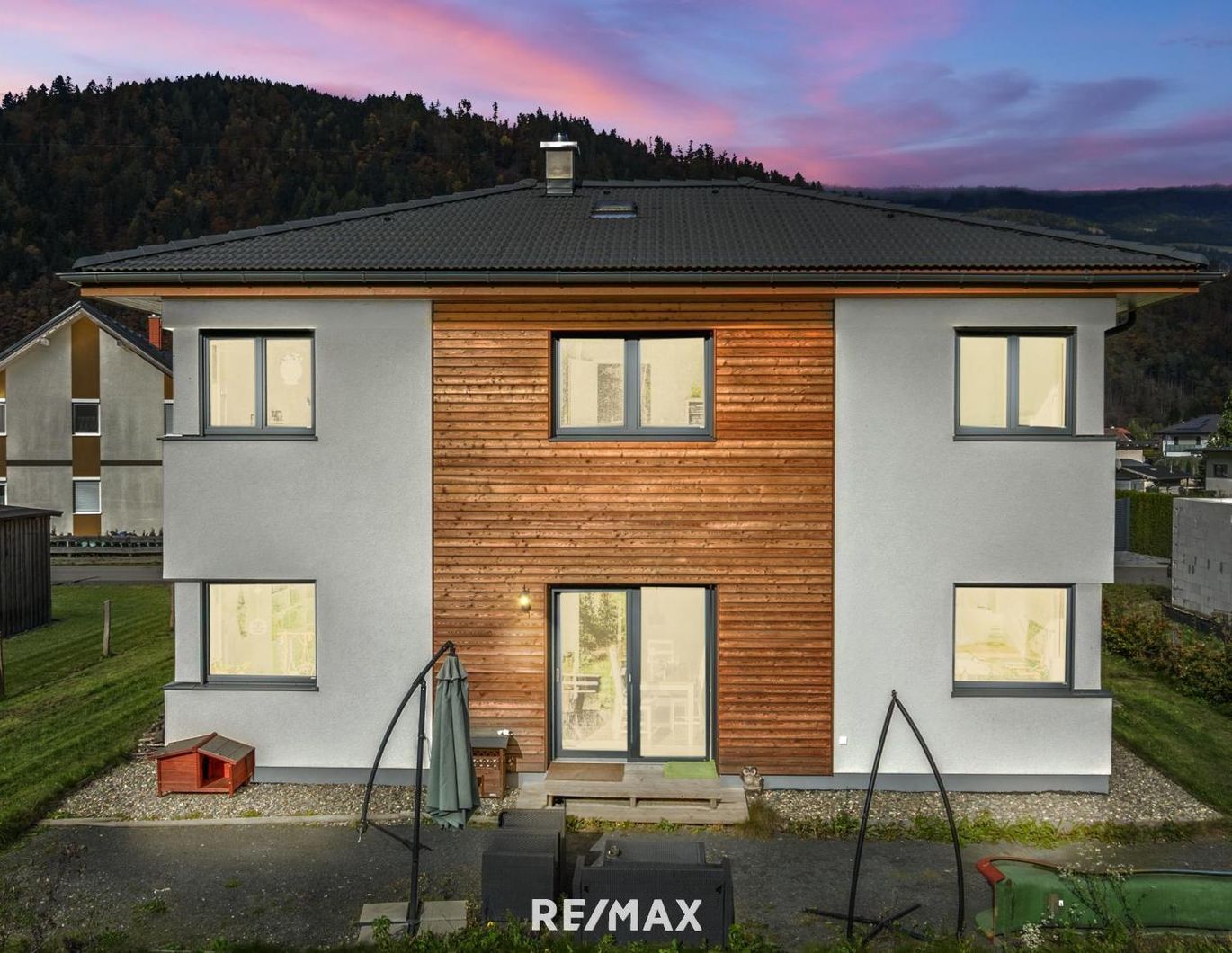 Modernes Fertighaus mit großem Grundstück in Sachsenburg