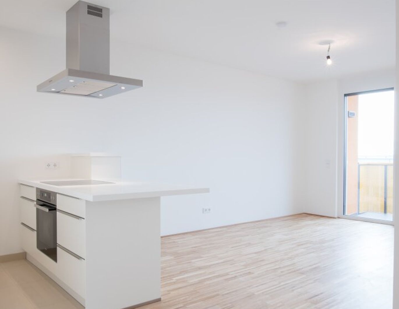 Schöne 2-Zimmer-Balkonwohnung mit Fußbodenkühlung! U6 Floridsdorf!