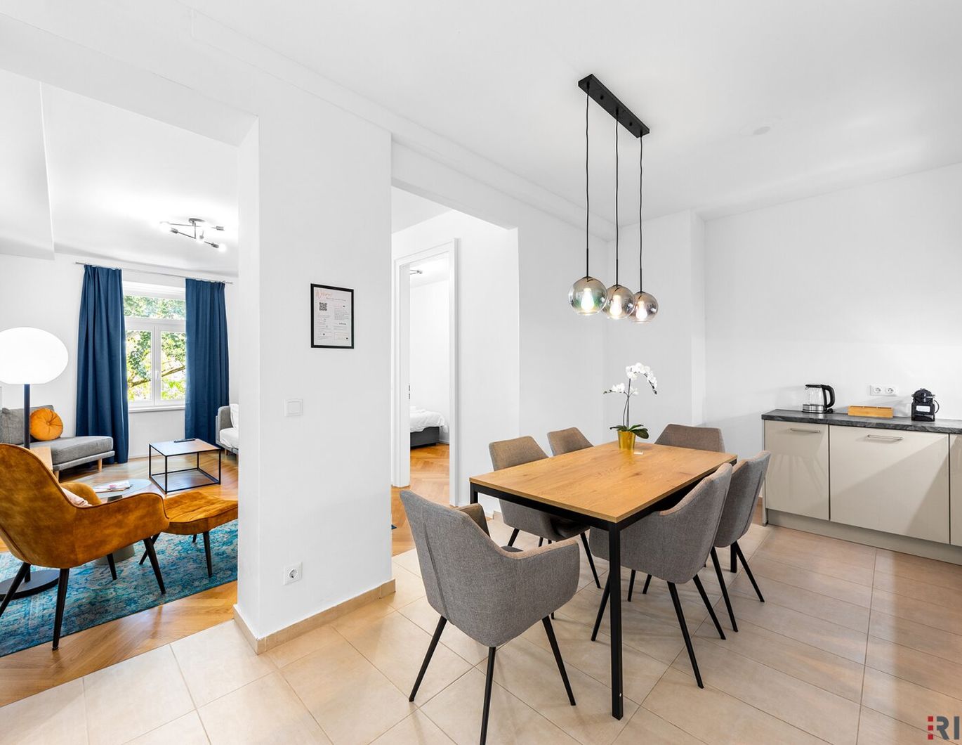 SANIERTE STILALTBAU-WOHNUNG | PARK-AUSRICHTUNG | KEIN DIREKTES GEGENÜBER | Ca. 2 Min. zur U4 SCHÖNBRUNN | Ca. 15 Min. in den 1. Bezirk