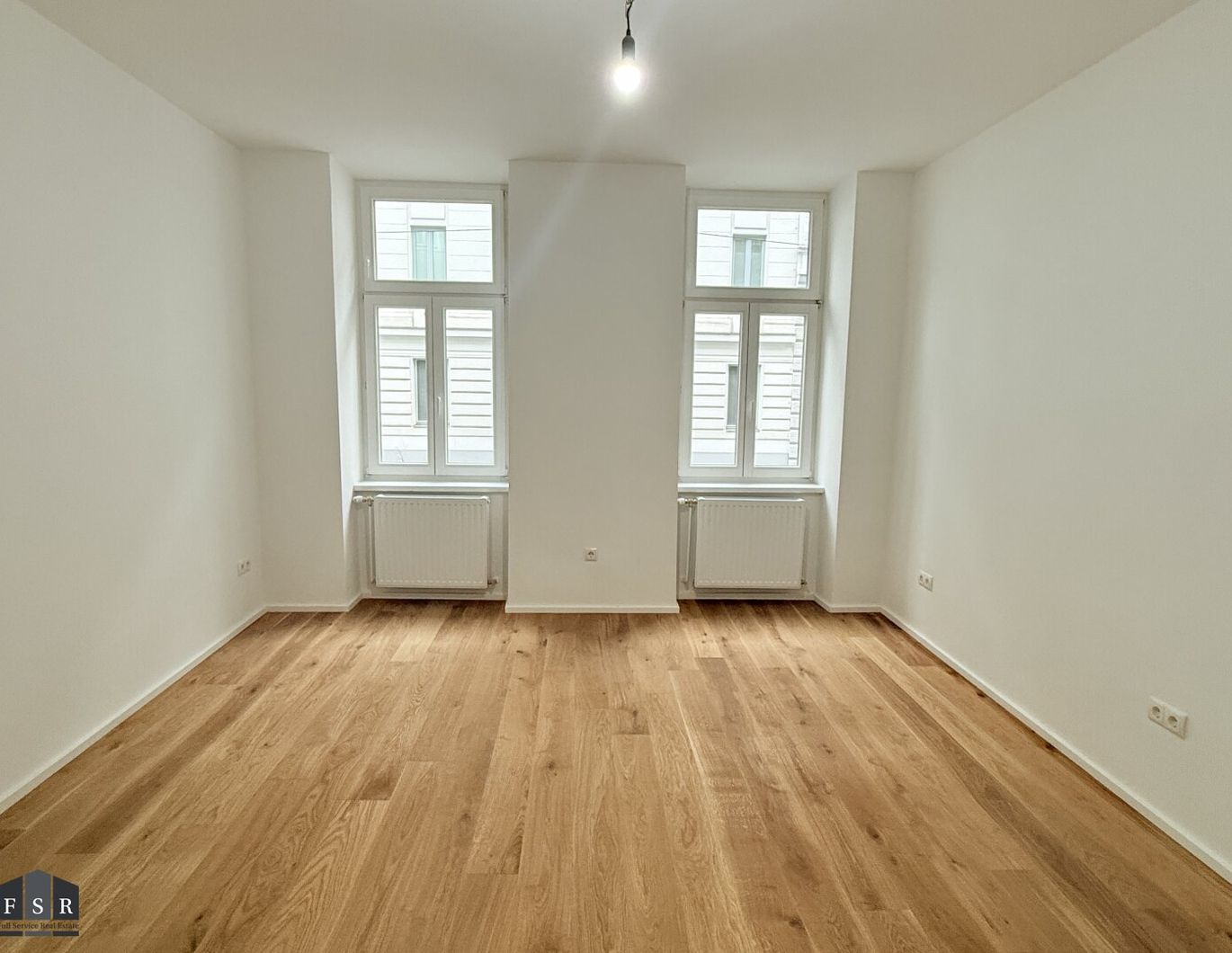 Sanierte, helle 2-Zimmer-Wohnung nähe Siebenbrunnenplatz