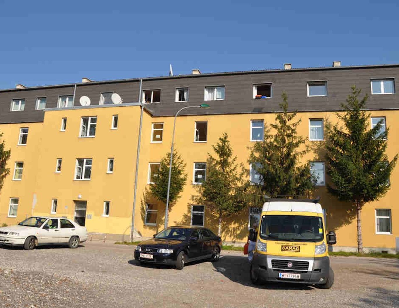 Bahnhofsnähe! Drei Zimmerwohnung in Felixdorf!