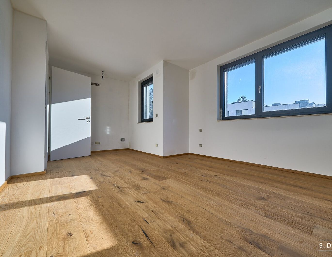 • NEU! • TOP-LAGE • ZIEGELMASSIVHÄUSER • KELLER • ERDGESCHOSS • OBERGESCHOSS • GARTEN • TERRASSE • PKW-STELLPLATZ •