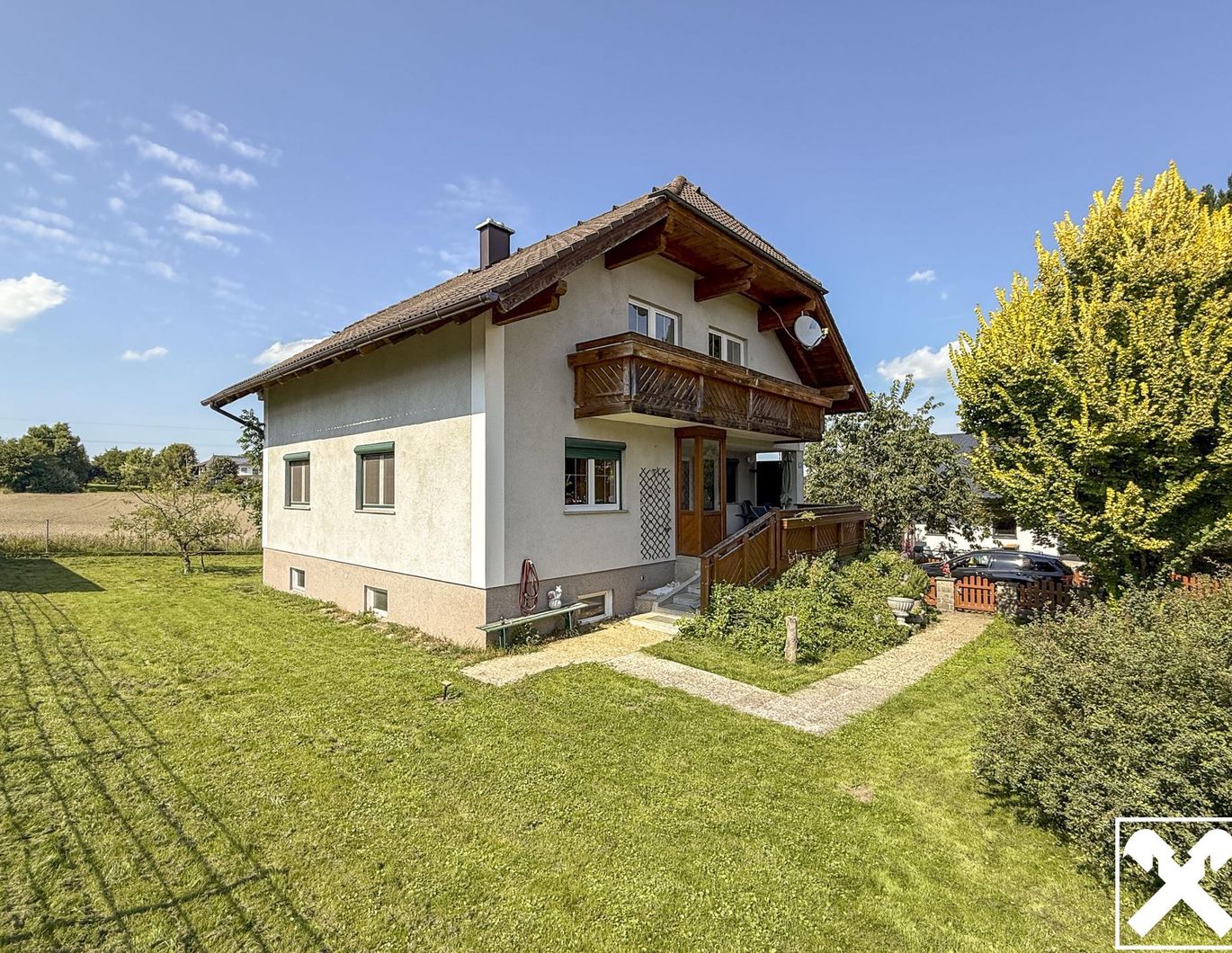 Großzügiges Haus in schöner Lage