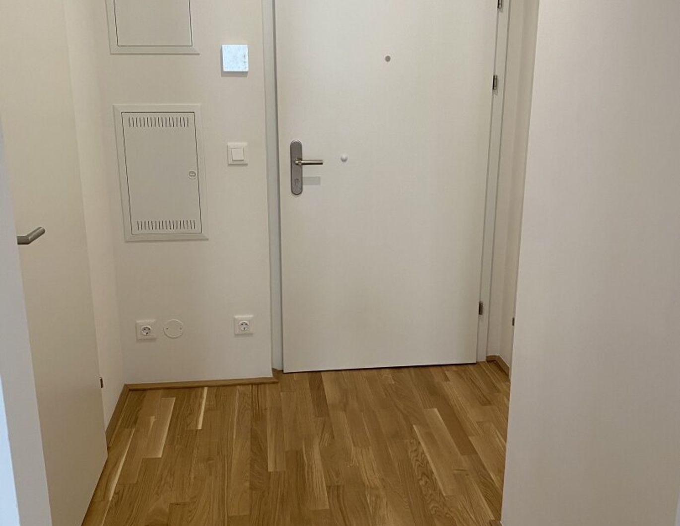 2-Zimmer-Wohnung inkl hochwertiger Markenküche, Außenfläche und Kellerabteil / K2-06