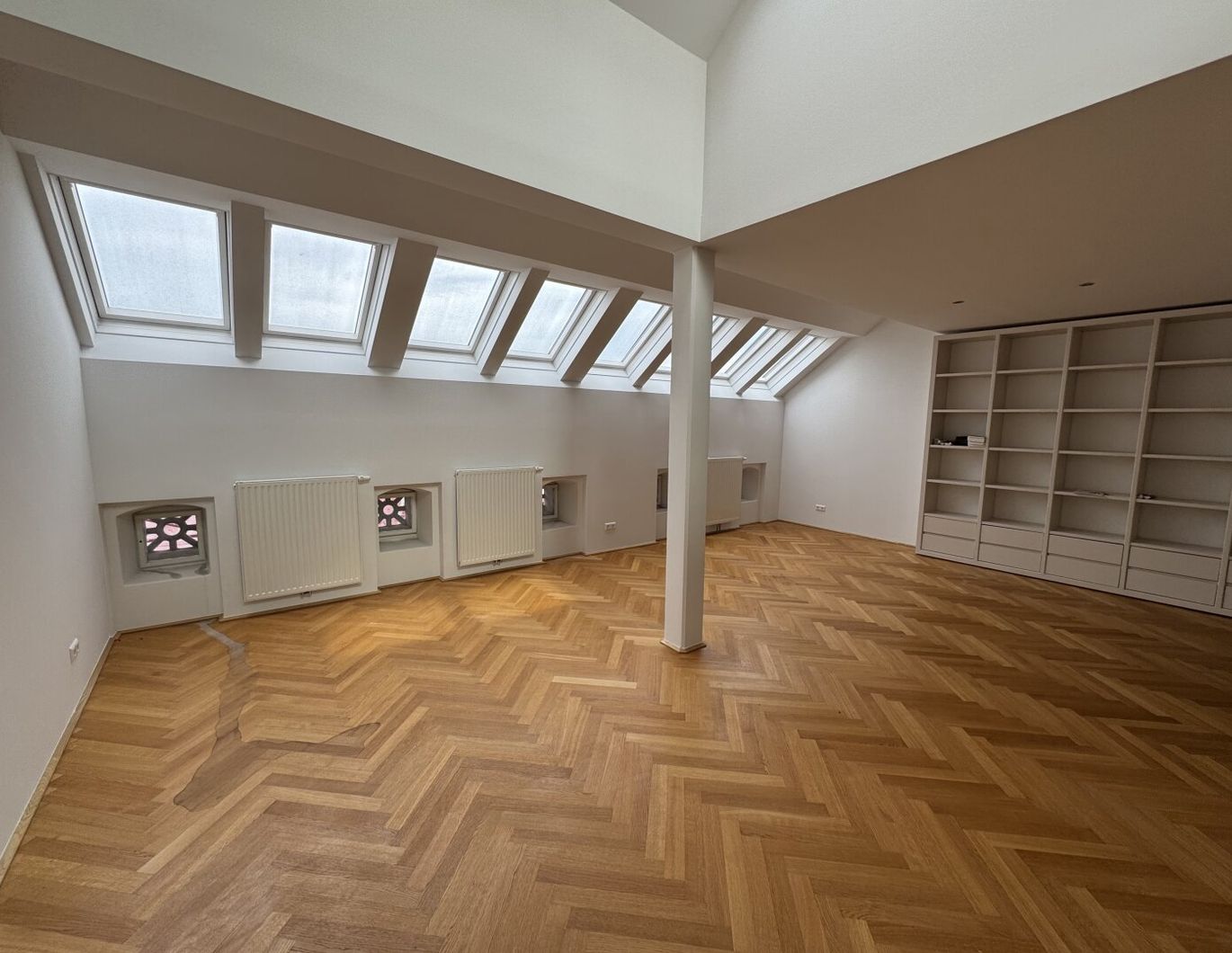 Traumhafte 191 m² Top-Wohnung in Graz mit Terrasse - Ihr neues Zuhause wartet!