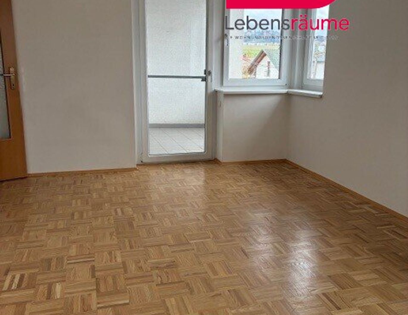 Helle 3-Zimmer-Wohnung mit Loggia und Tiefgarage