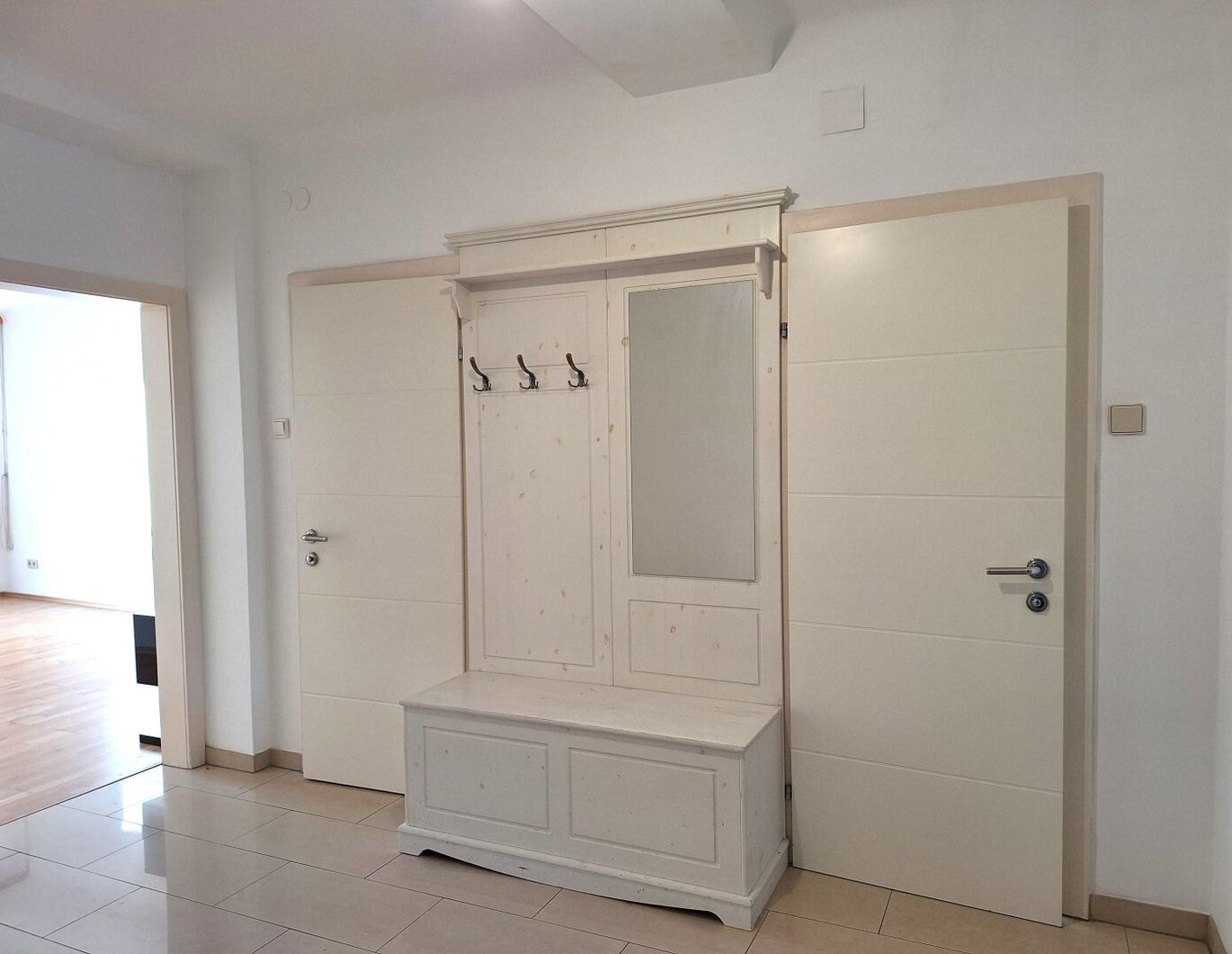 2-Zimmer-Wohnung mit großer Wohnküche auf 67 m² und großer Loggia