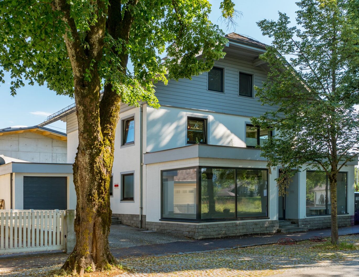 Charmantes Mehrfamilienhaus mit vielseitigem Nutzungspotenzial