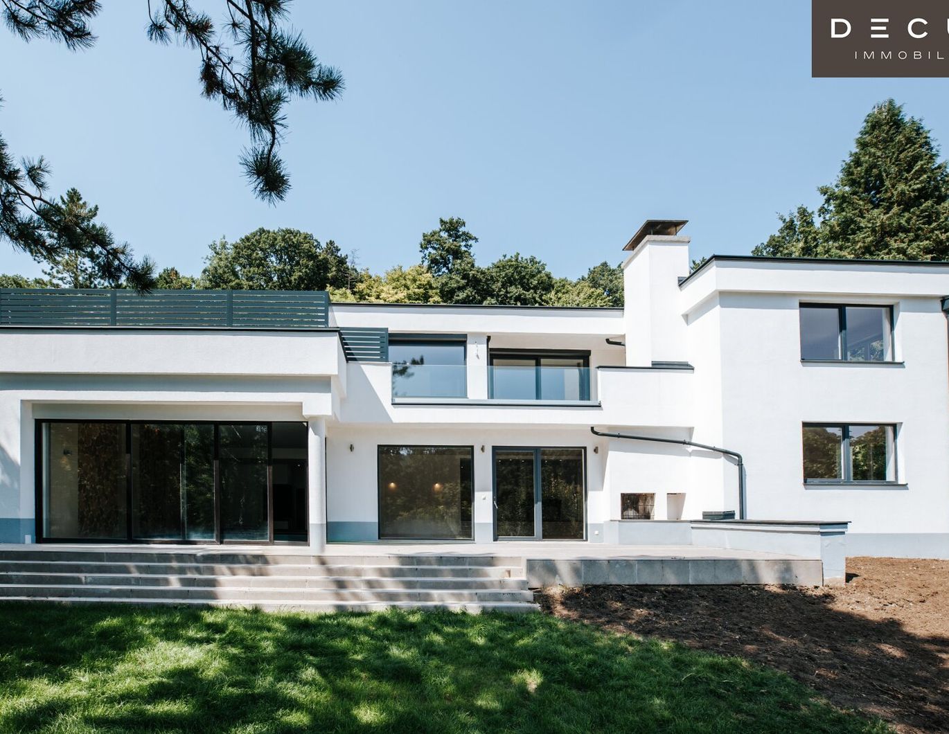 ERSTBEZUG - Luxuriöse Villa mit Sauna und Indoor-Pool!