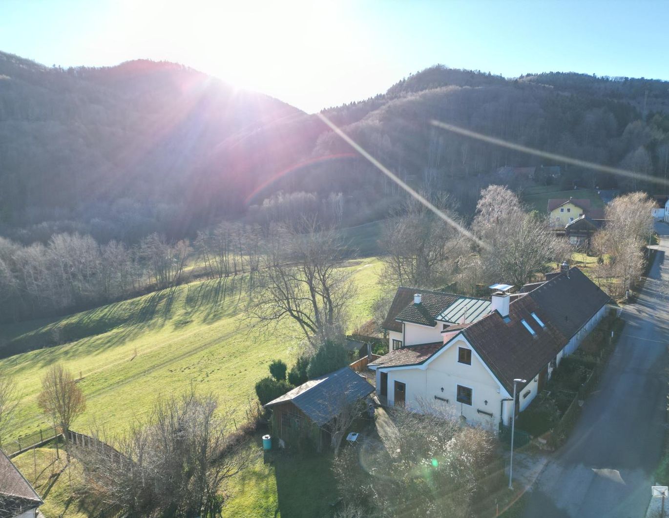LANDHAUS IN RUHIGER AUSSICHTSLAGE
