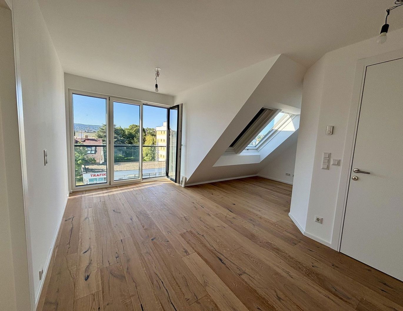 Kompakte 2-Zimmer-Wohnung! Hietzinger Grünlage! Miete inkl. BK, WW, HK