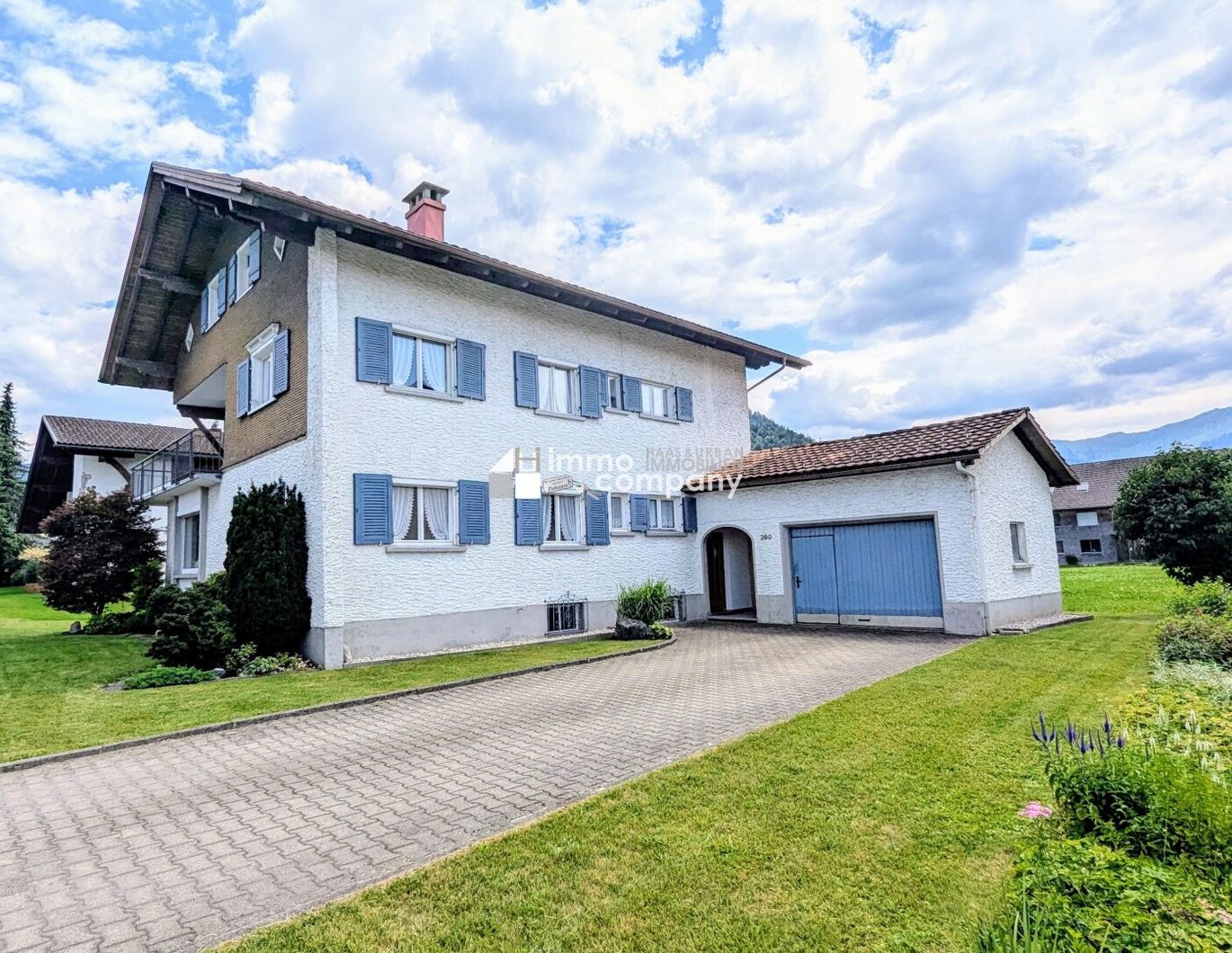 Traumhaftes Haus in Hittisau: 250 m² Wfl., Garten, Balkon & Garage für € 650.000,- !