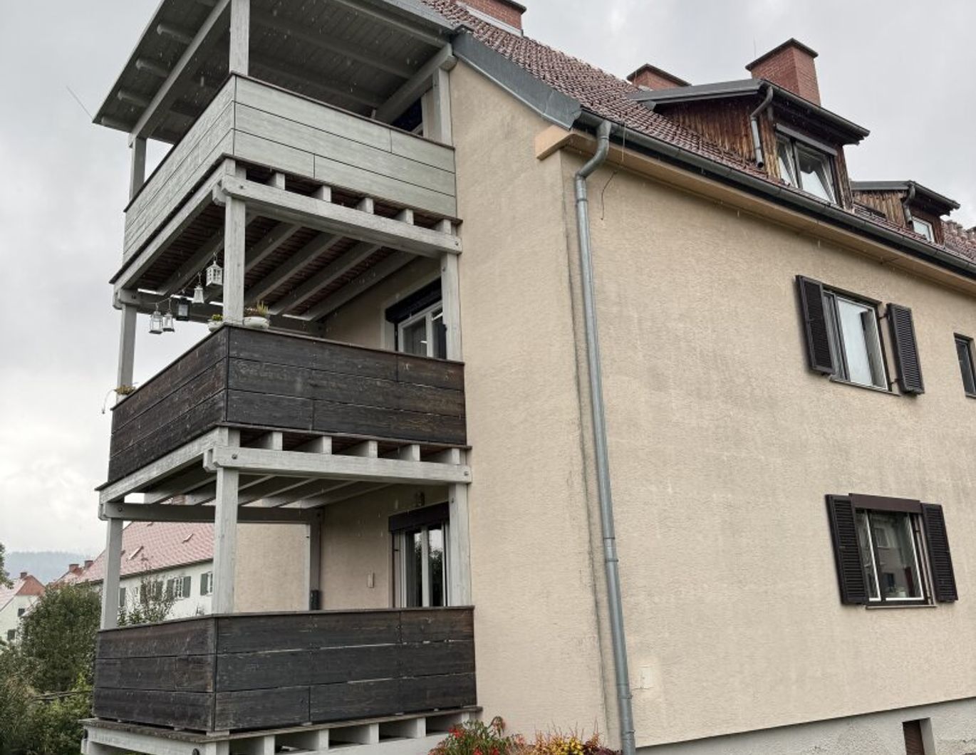 Vollsanierte 3-Zimmer-Wohnung mit Balkon