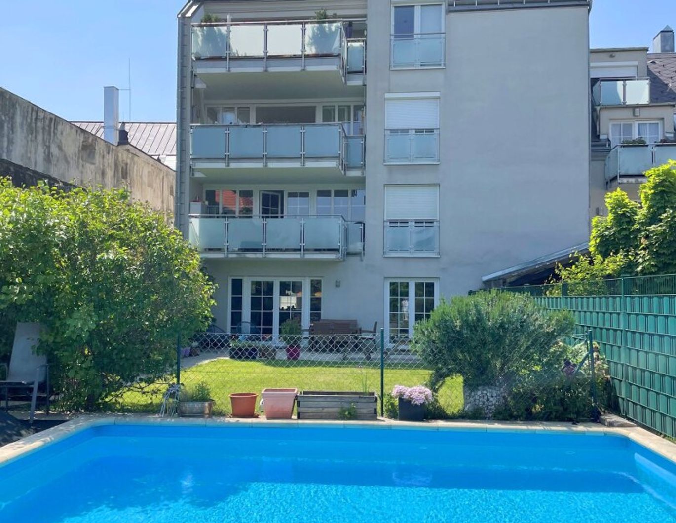 Gartenresidenz mit Pool im Herzen von Klosterneuburg