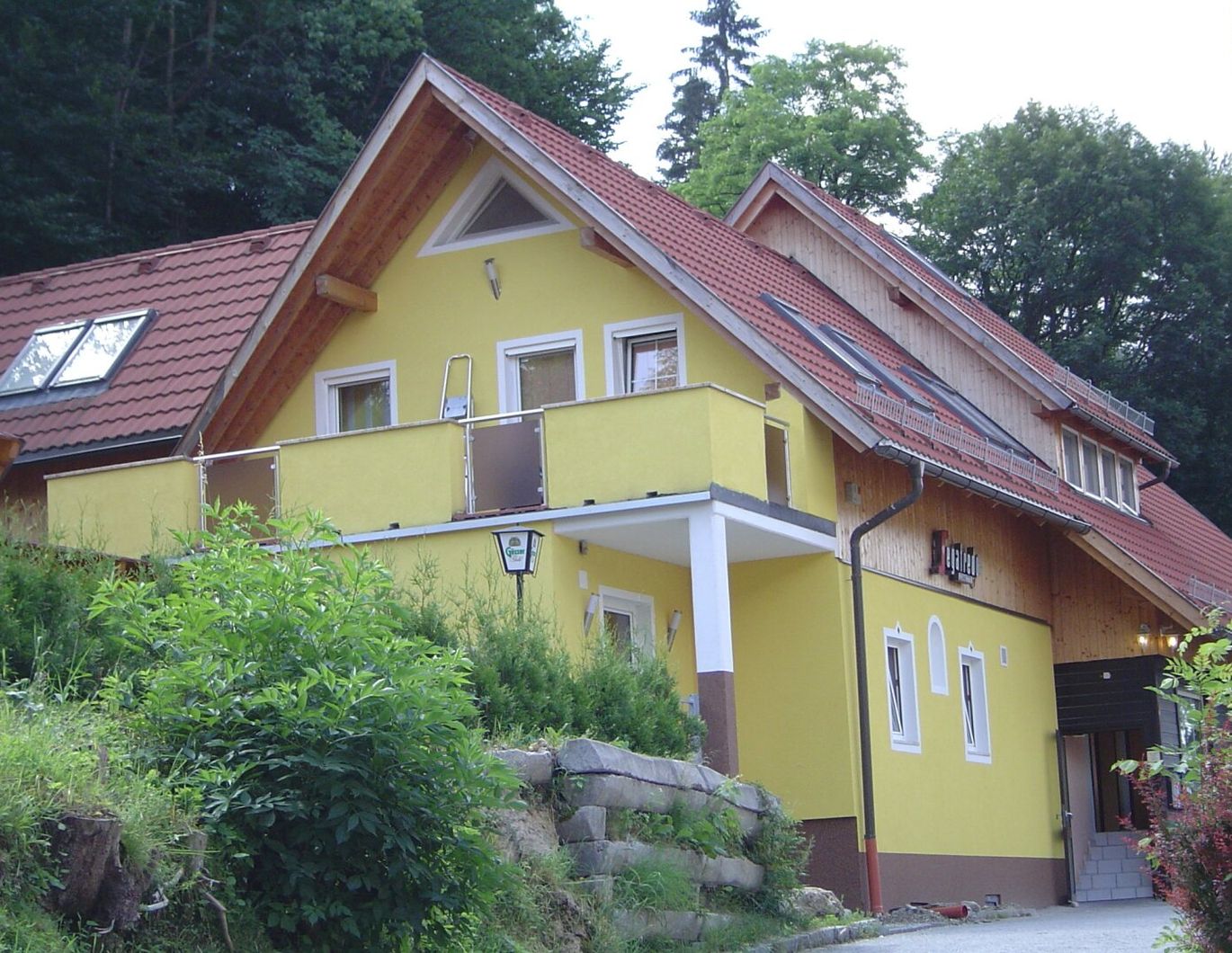 Wohnen und Arbeiten gemeinsam in einem Wohn- und Geschäftshaus in Mürzzuschlag !