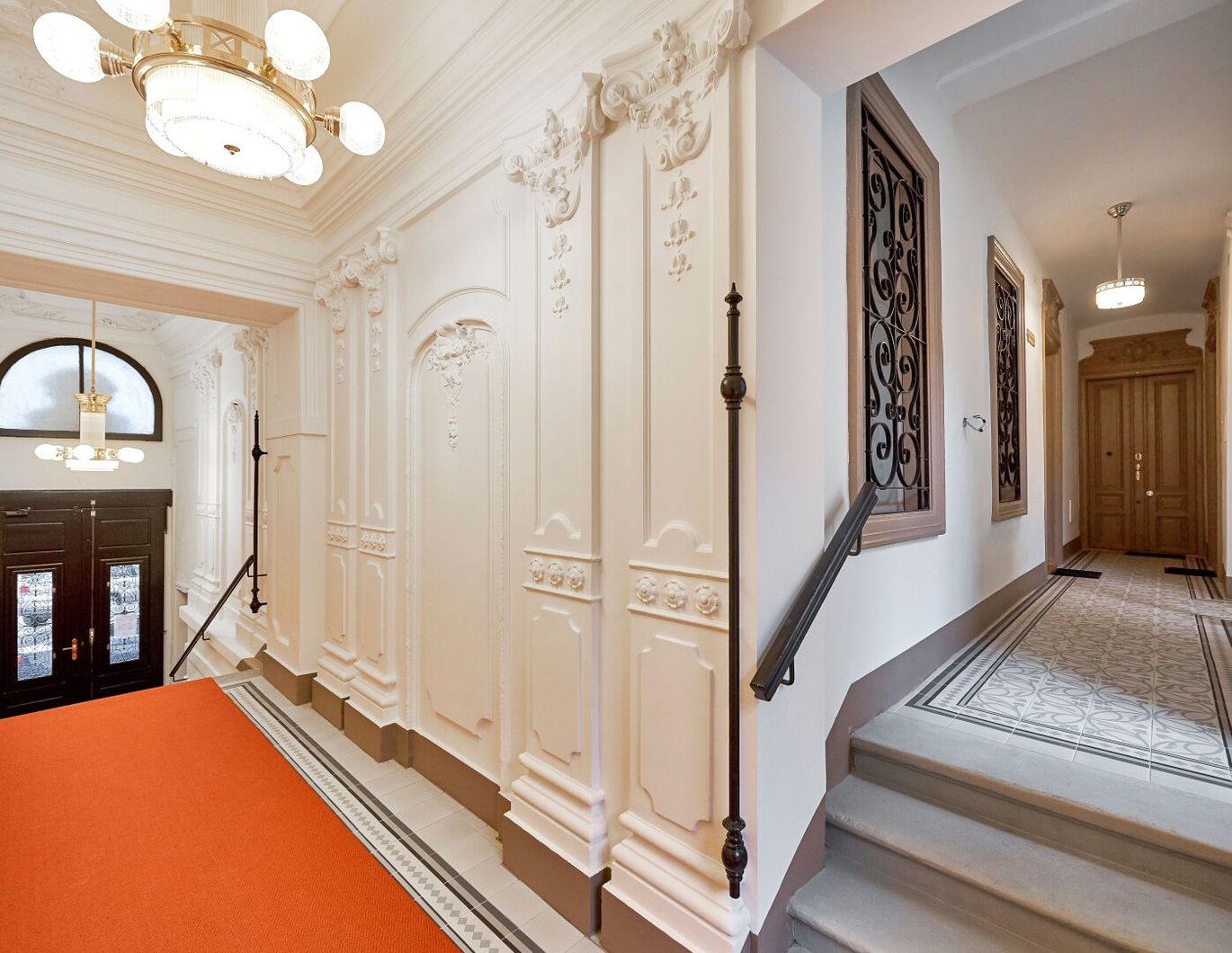 Erwecken Sie diesen Altbau zu neuem Leben! Top-Grundriss! 3. Etage! Schöne Liegenschaft!