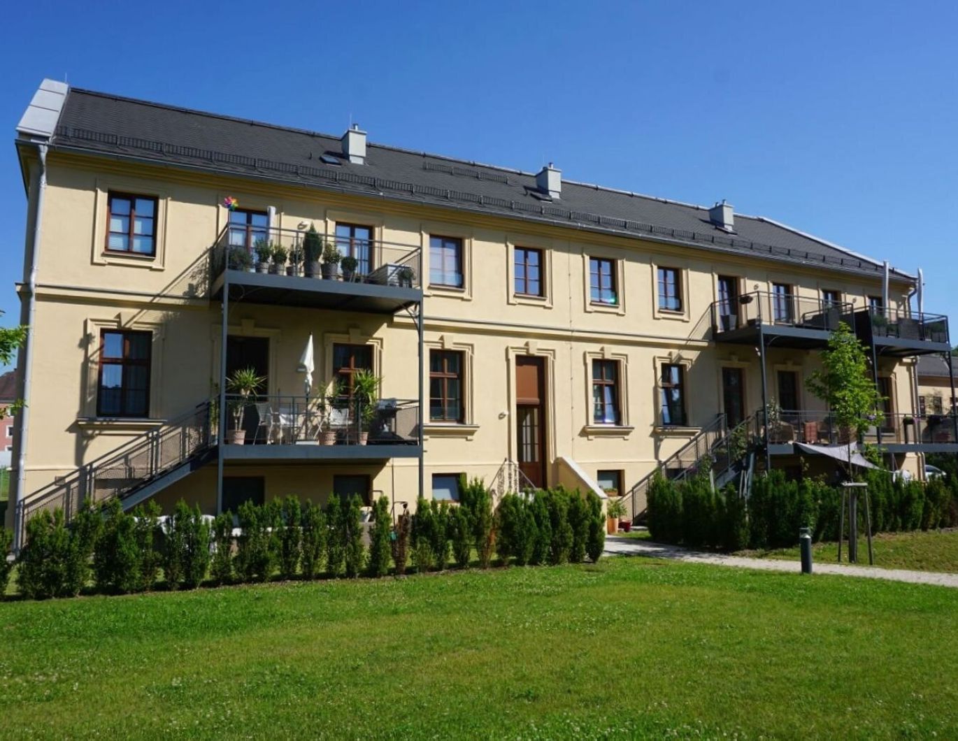 2 Raumwohnung im Palais Löwenfeld mit Eigengarten