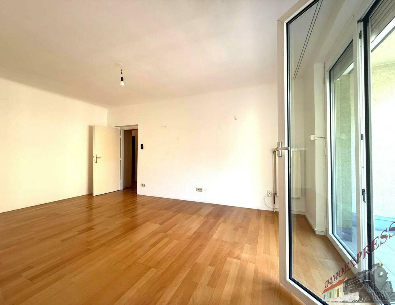 Balkon-Eigentumswohnung in infrastrukturell idealer Lage!