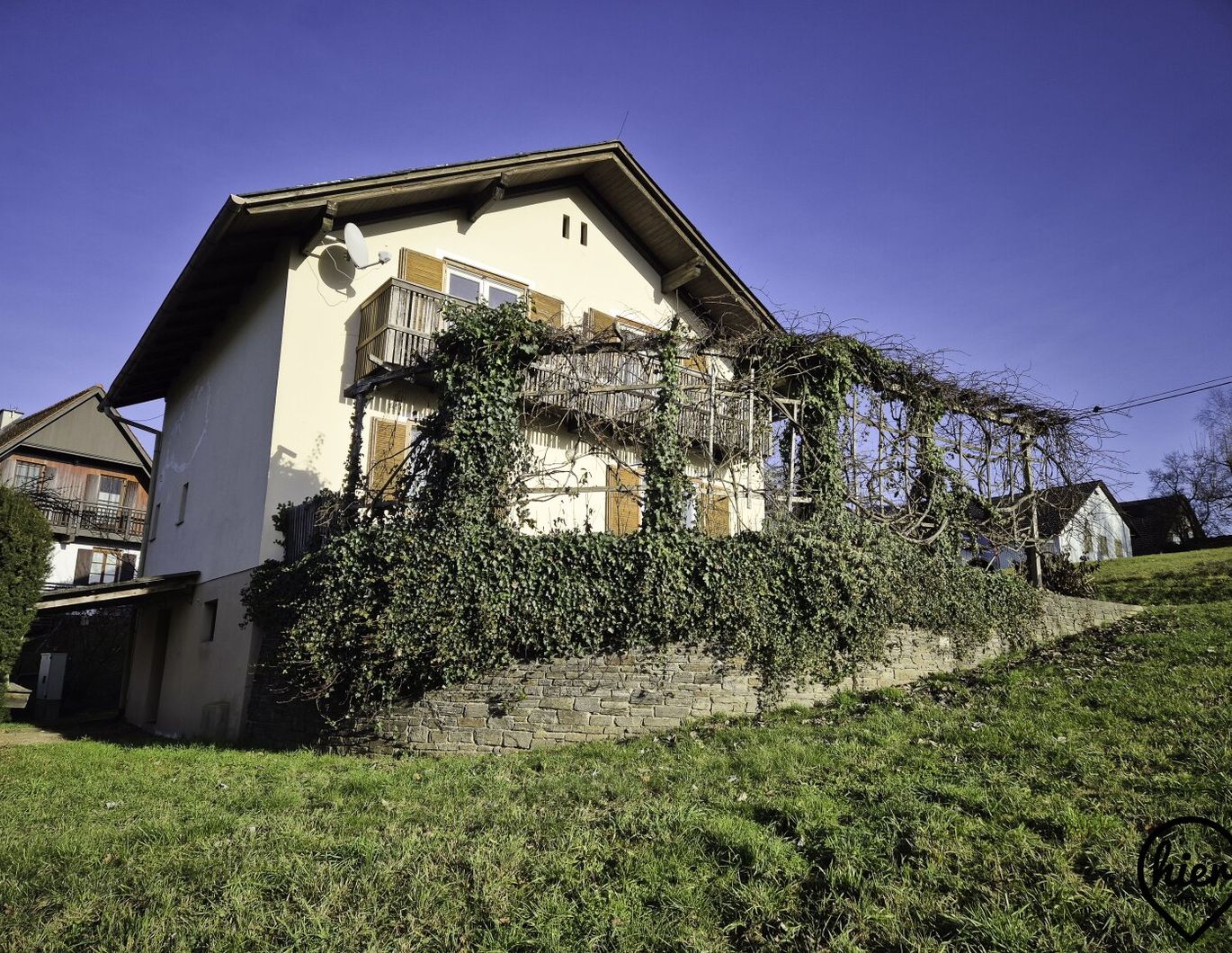 St. Nikolai im Sausal: Einfamilienhaus mit ca. 7.600 m² großem Grundstück & Fernblick