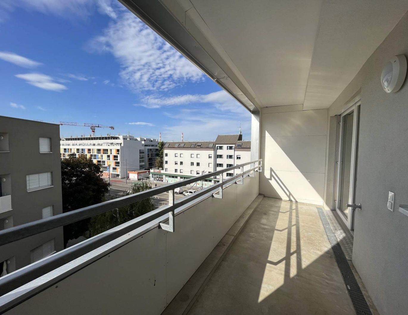 Q11 Leben in Simmering - Loggiawohnung mit 2 Zimmern und Deckenkühlung!