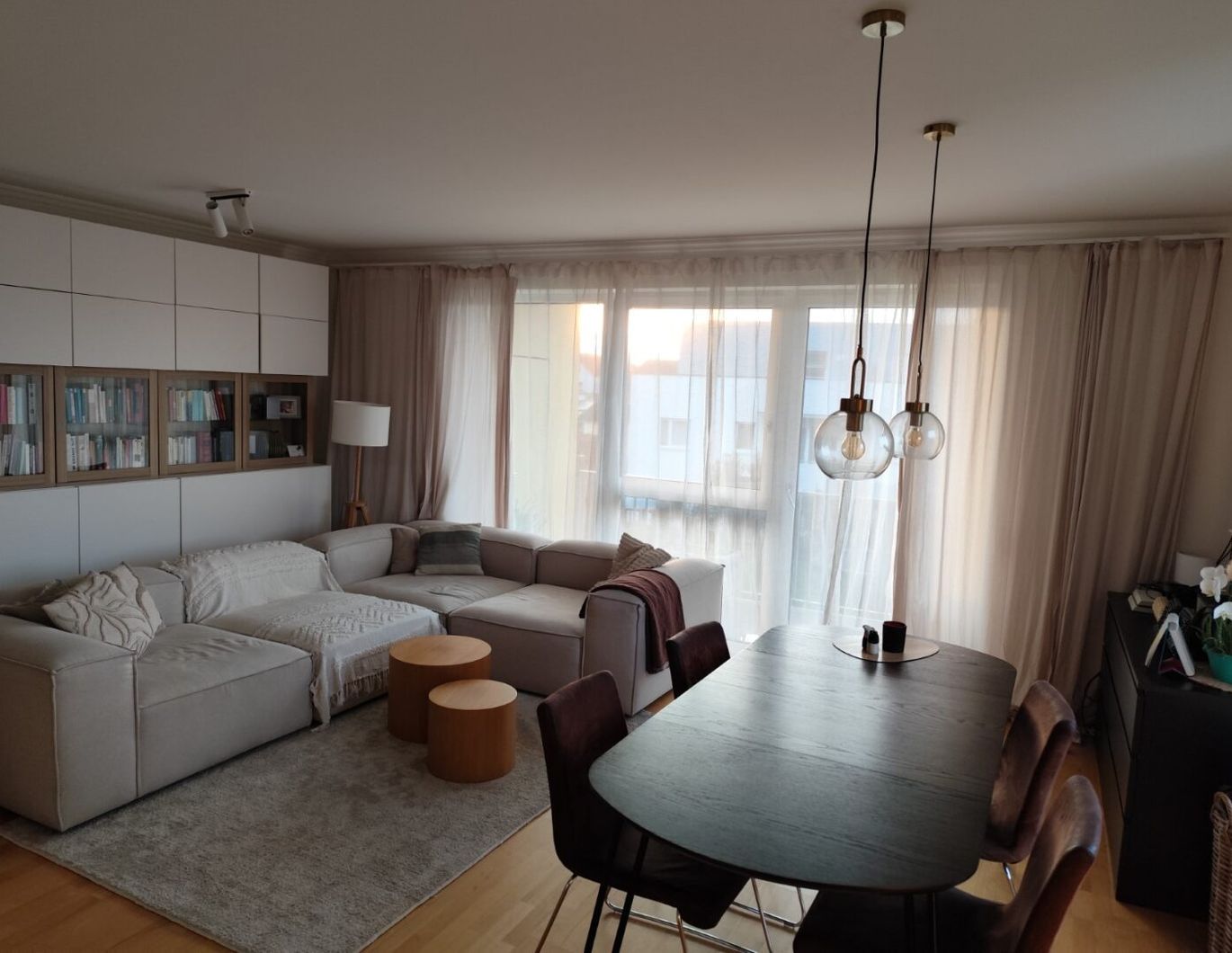 92qm Wohnung im Grünen mit Doppelcarport