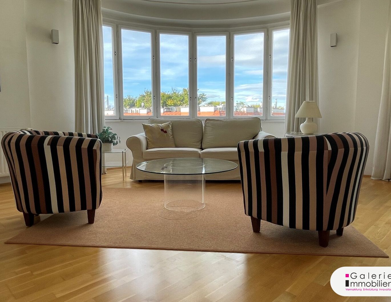 Toplage! Elegante 2-Zimmer-Neubauwohnung mit Panoramablick