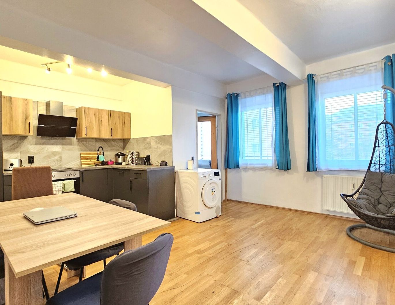 2 - 3 -Zimmer-Wohnung mit Balkon in Klagenfurt.