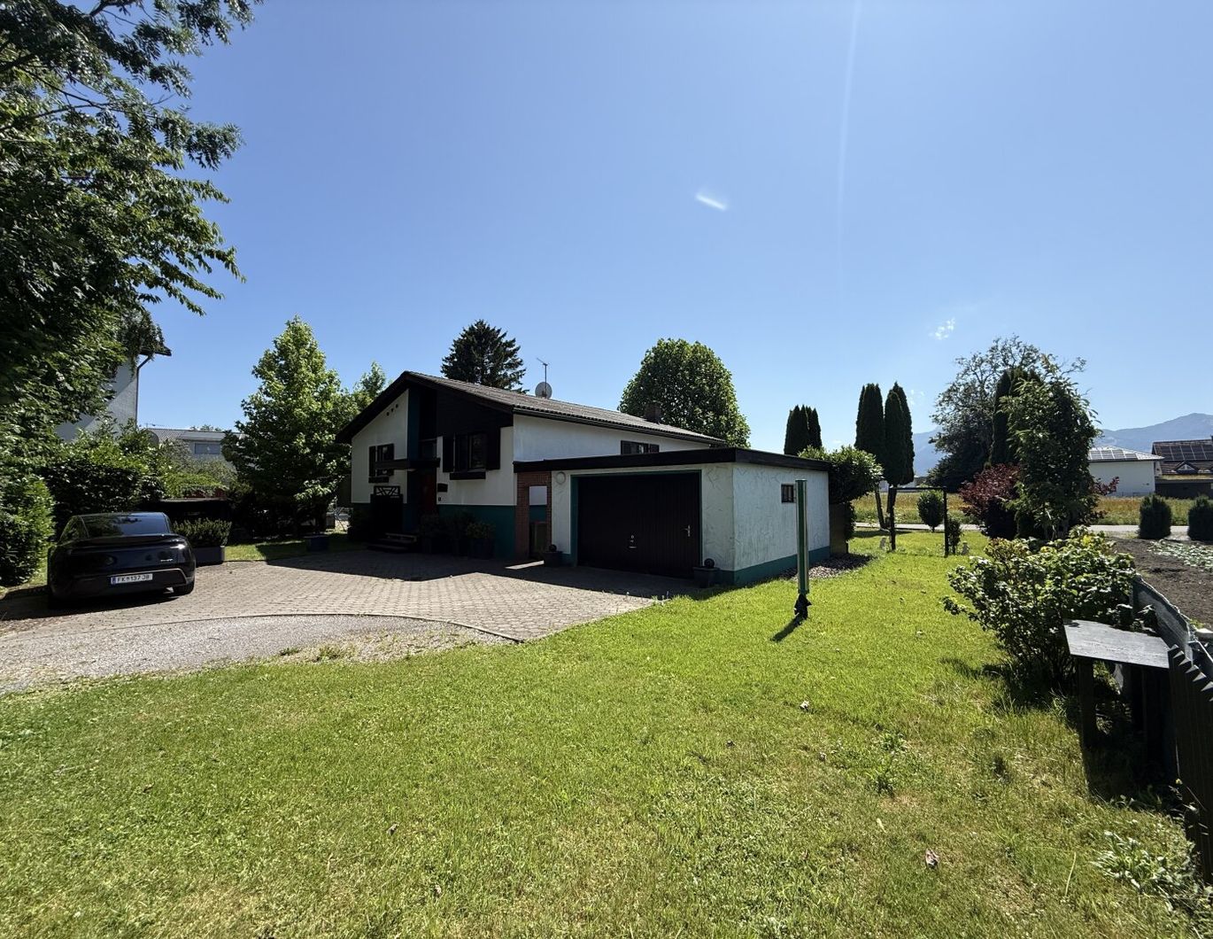 Haus mit großem Grundstück in Mäder
