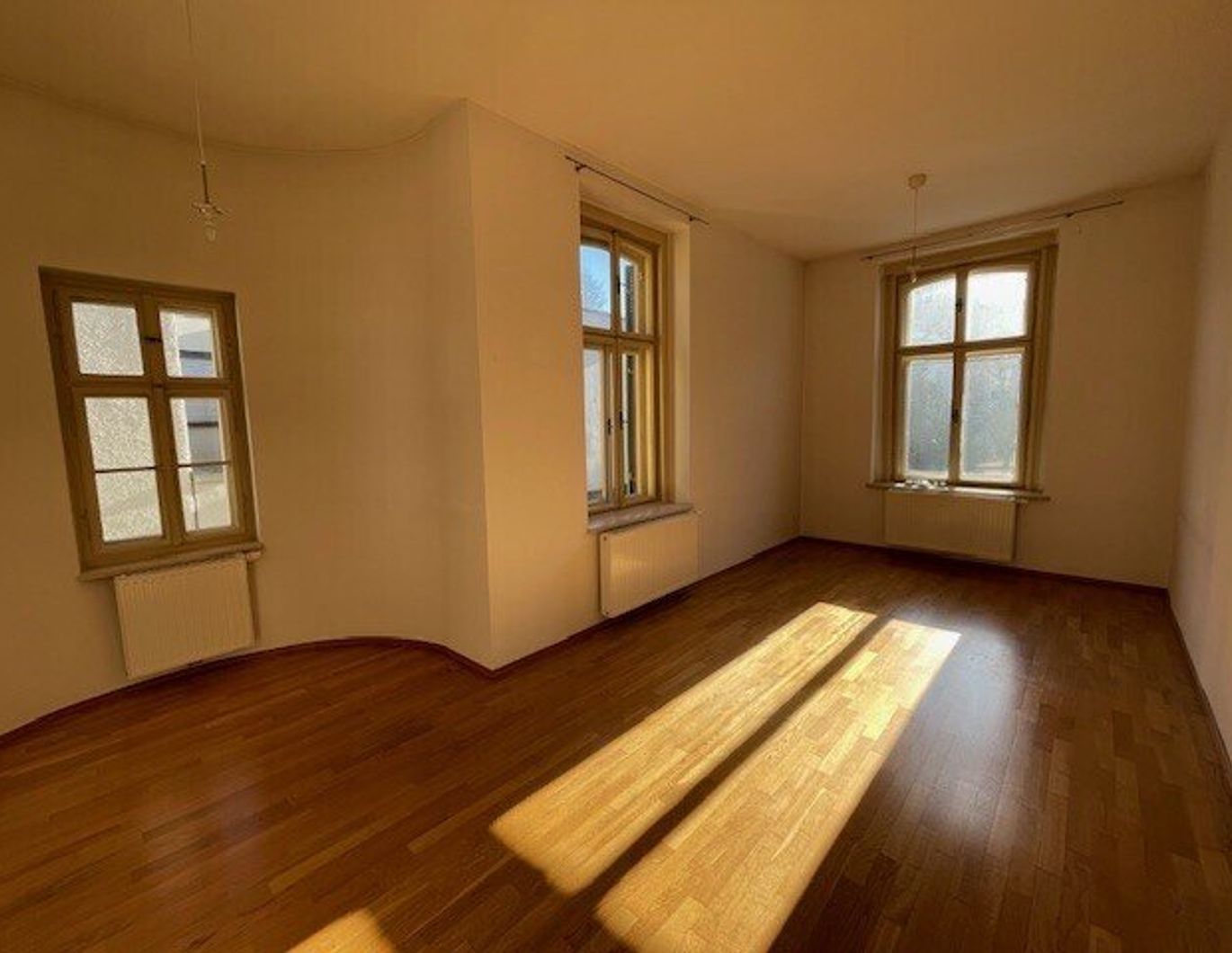 3 Zimmer Wohnung Nähe TU/KunstUni