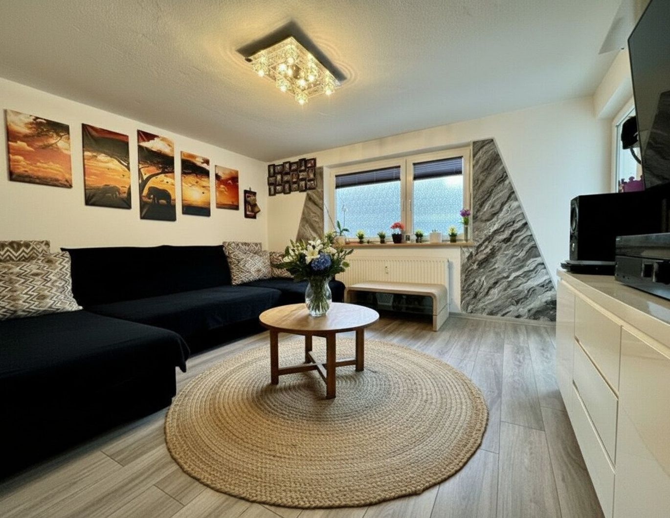 Weerberg: Schöne 4-Zimmer-Wohnung mit Panorama-Terrasse, Alpenblick & 2 Stellplätzen