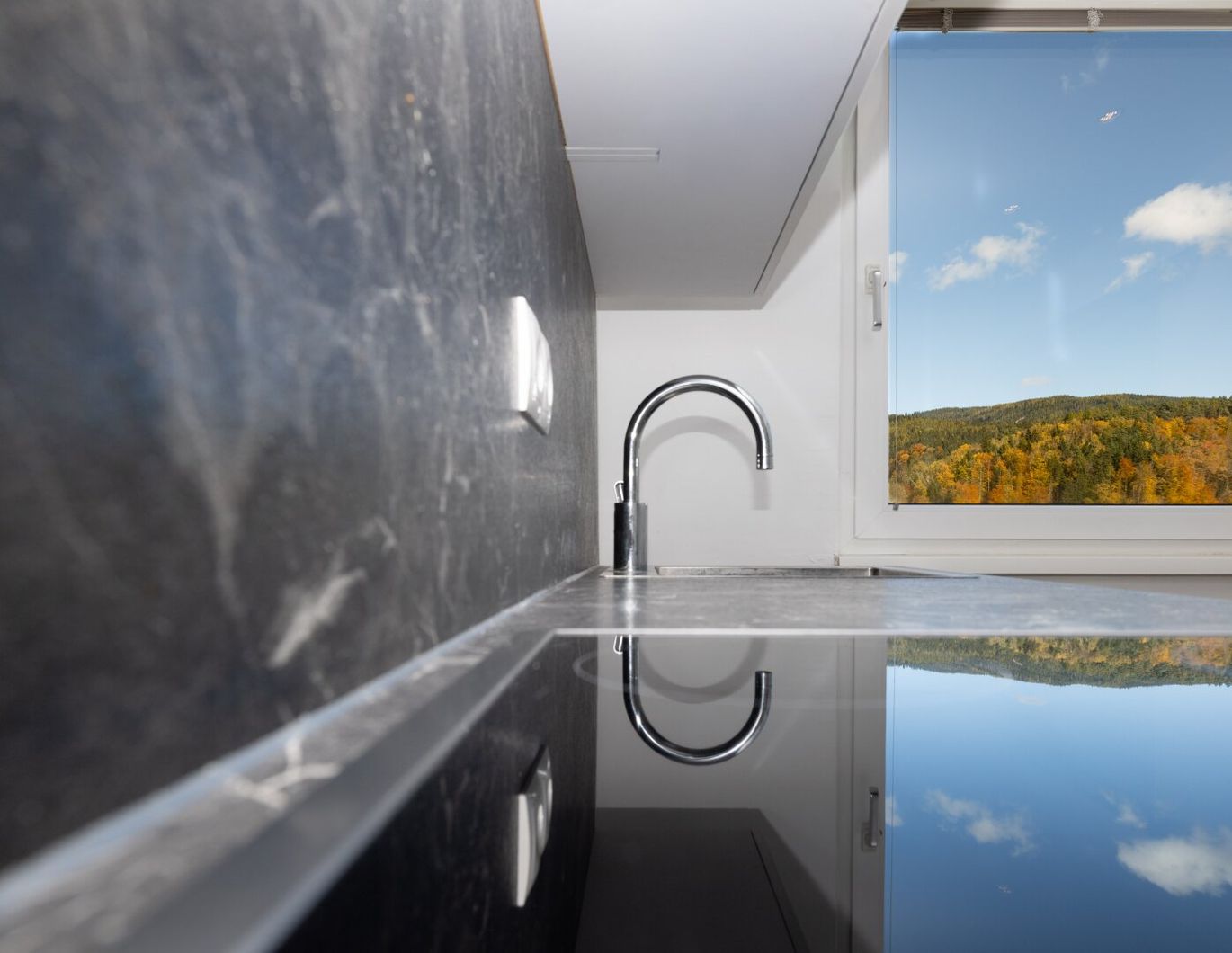 SCHÖNER WEITBLICK I 7.STOCK MIT LIFT I RUHIGE LAGE I LICHTDURCHFLUTET I PROJEKT WOHNEN