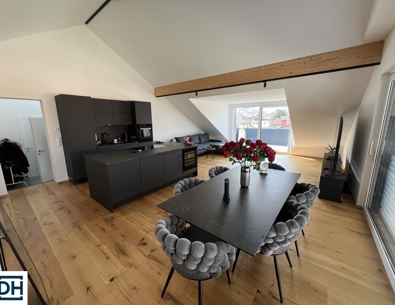 Exklusive Penthousewohnung direkt an der Fischach in Bergheim