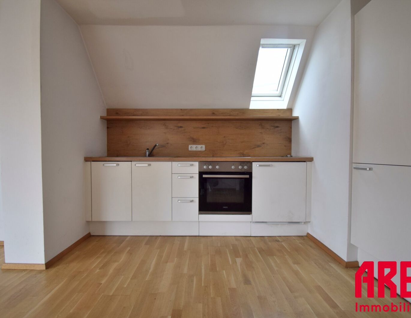 GROSSARTIGE 1 ZIMMERWOHNUNG NAHE DEM WASSERWALD - TOP 02