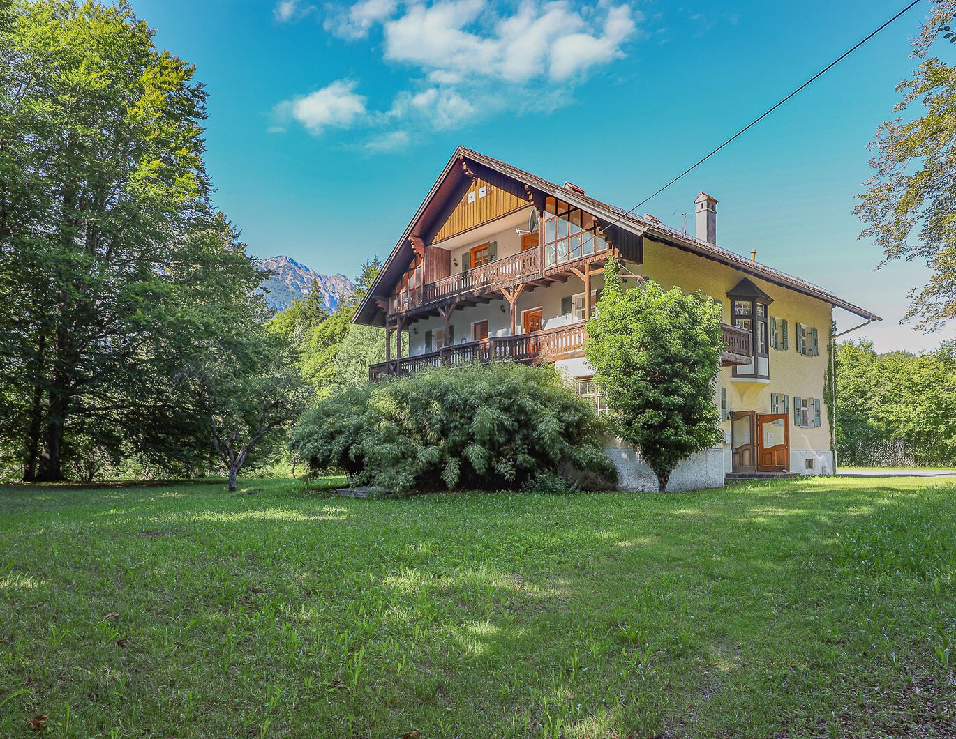 Historische Villa in idyllischer Lage