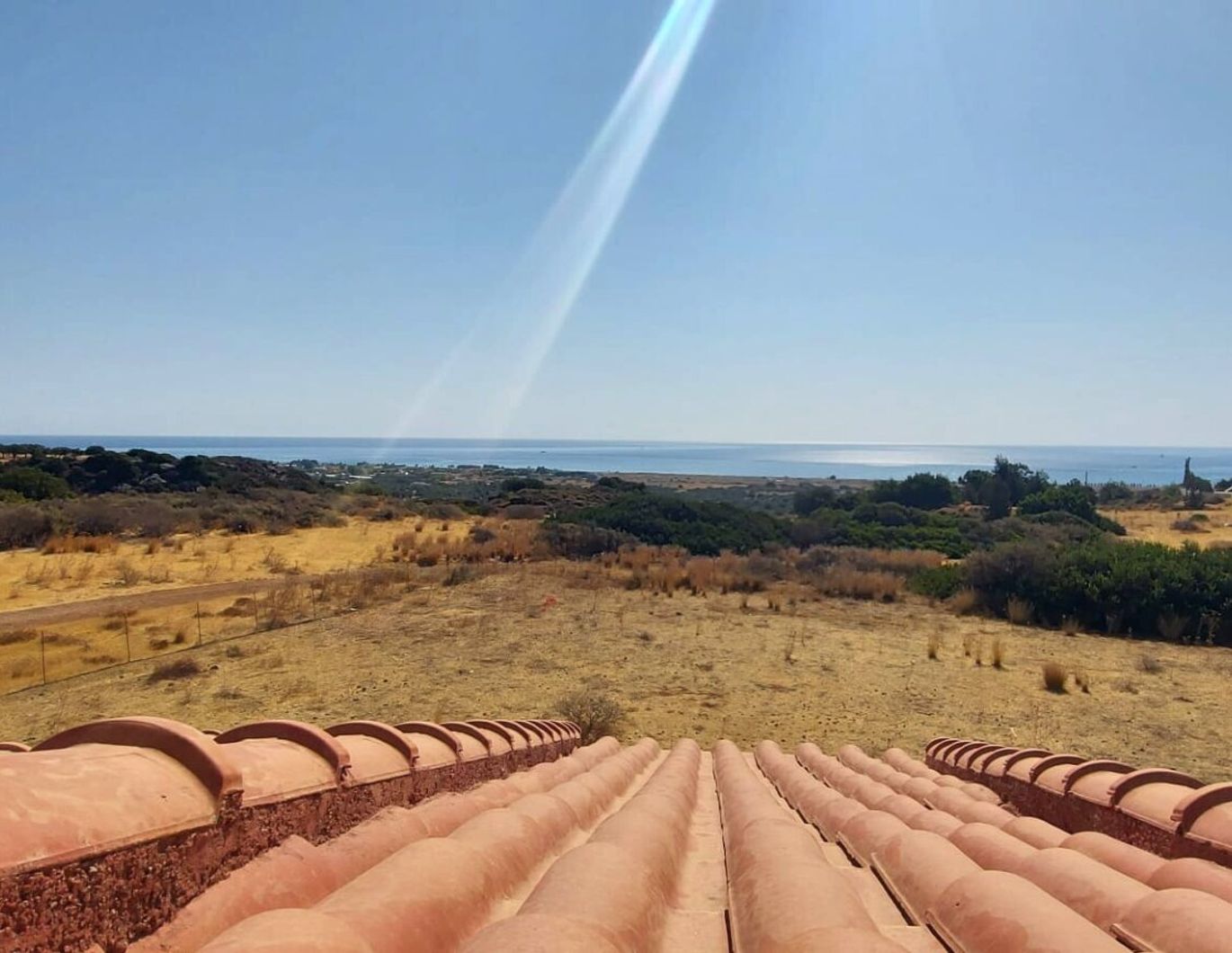 Villa / Ferienhaus auf Rhodos - Nähe Lindos, Ort Afandou Einzigartige Lage auf 3.920 m² Grundstück mit unverbaubarem Meerblick