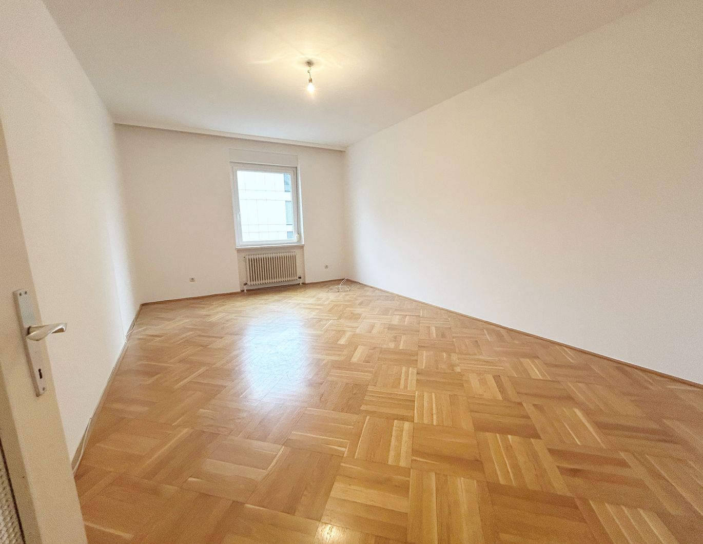 Oase mitten in der Stadt - 104m² Apartment mit Balkon ins Grüne